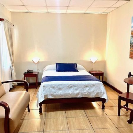 Hotel D'Mario Lago Agrio Экстерьер фото