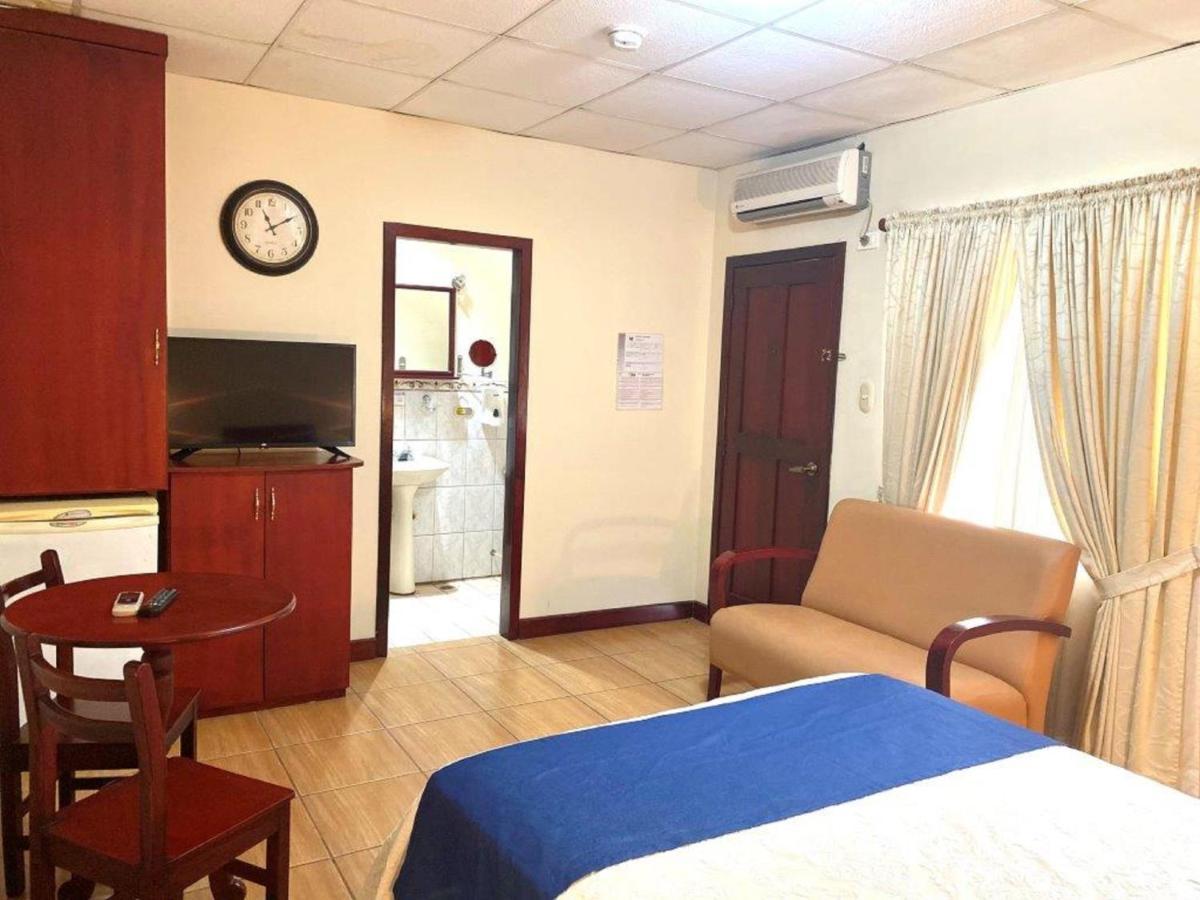 Hotel D'Mario Lago Agrio Экстерьер фото